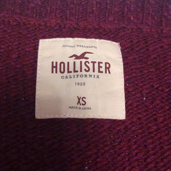 Hollister XS Striped Maroon Sweater - Picture 4 of 5